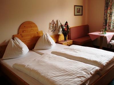фото отеля Hotel Schwarzes Rossl The Black Horse Windischgarsten