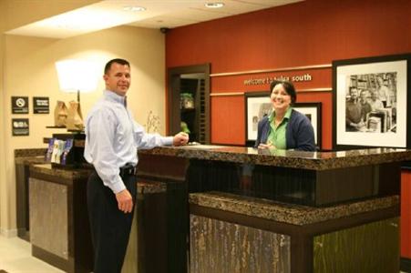 фото отеля Hampton Inn and Suites Tulsa/South