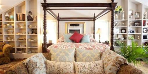 фото отеля Buttermilk Falls Inn & Spa
