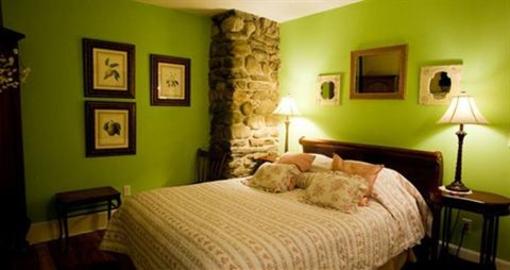 фото отеля Buttermilk Falls Inn & Spa