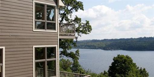 фото отеля Buttermilk Falls Inn & Spa