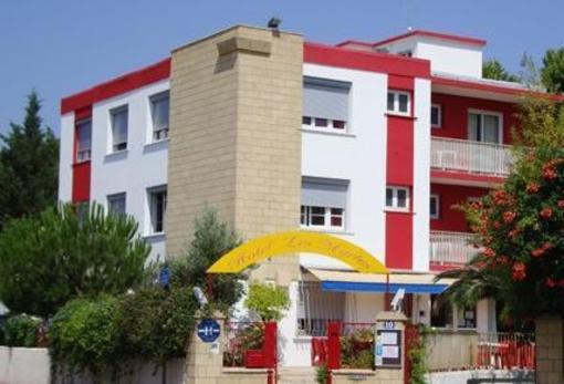 фото отеля Hotel Les Myrtes