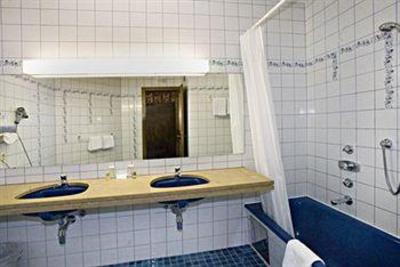 фото отеля Hotel Neue Post Zell am See