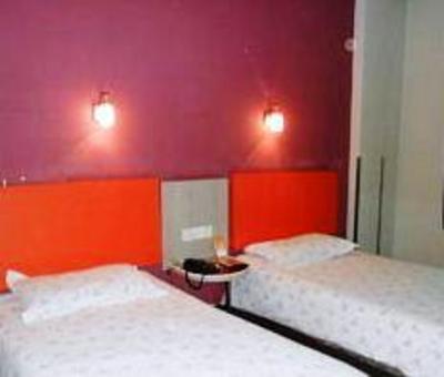 фото отеля Motel 168 Jiashan Jie Fang Xi Road Jiaxing