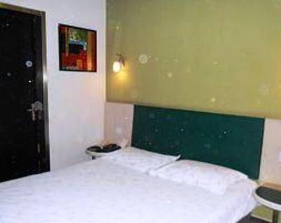 фото отеля Motel 168 Jiashan Jie Fang Xi Road Jiaxing