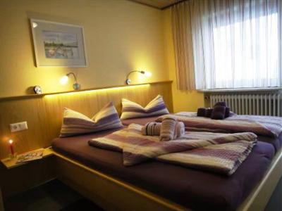 фото отеля Ferienwohnungen am Larchenweg