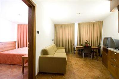 фото отеля Villaggio Campo Smith Appartamenti Bardonecchia