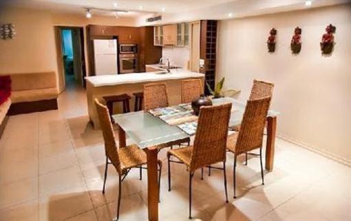 фото отеля Camargue Beachfront Apartments