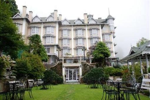 фото отеля Cedar Inn Darjeeling