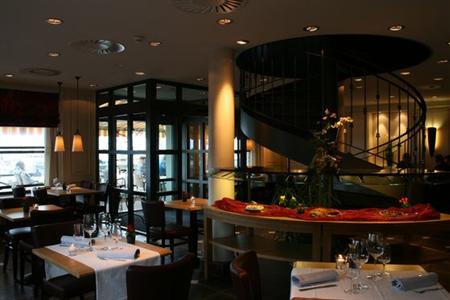 фото отеля Romantik Hotel Mont-Blanc Au Lac