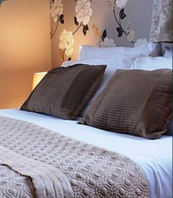 фото отеля The Crescent Guest House