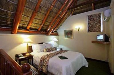 фото отеля Courtyard Hotel Cape Town