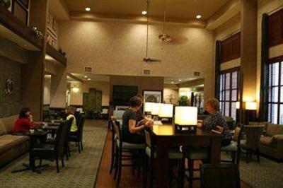фото отеля Hampton Inn & Suites Valparaiso