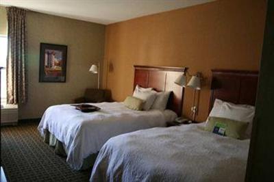 фото отеля Hampton Inn & Suites Valparaiso