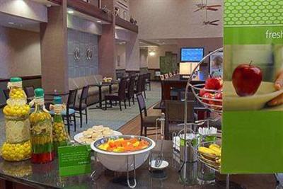 фото отеля Hampton Inn & Suites Valparaiso