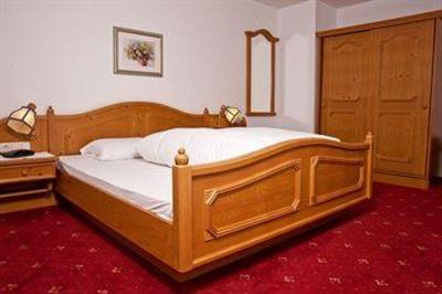 фото отеля Hotel Stern Imst