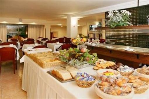 фото отеля Almudaina Hotel