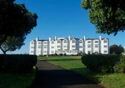 фото отеля Inn at Oyster Point