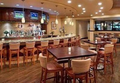 фото отеля Trumbull Marriott Merritt Parkway