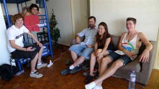 фото отеля Lucky Youth Backpacker Apartments Hostels