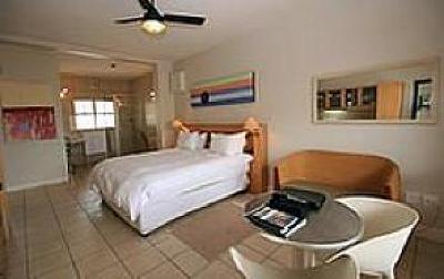 фото отеля Camps Bay Resort