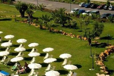 фото отеля Roses Hotel Roseto degli Abruzzi