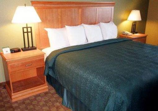 фото отеля Quality Inn South Hutchinson