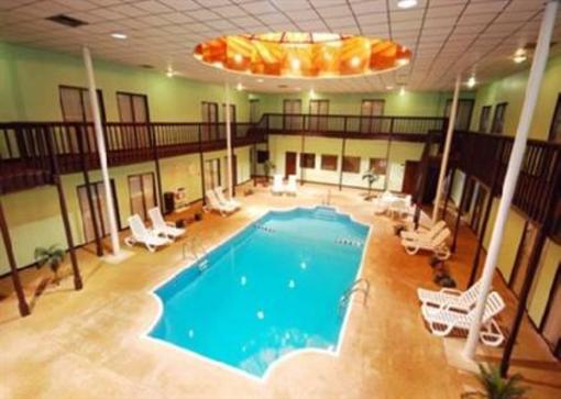 фото отеля Quality Inn South Hutchinson