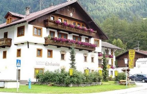 фото отеля Hotel Edelweiss Langenfeld