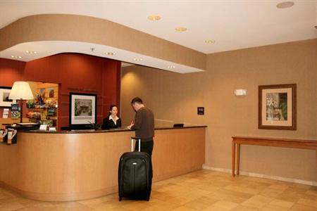 фото отеля Hampton Inn & Suites Bremerton
