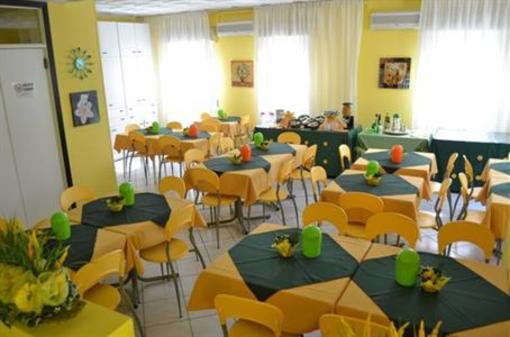 фото отеля Hotel Zenit Riccione