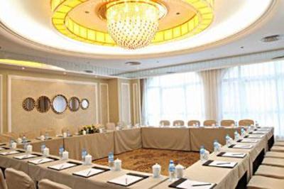 фото отеля Yuanhe Jianguo Hotel Xilin Gol