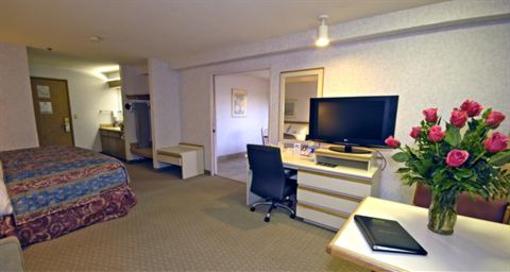 фото отеля Shilo Inns Suites Florence