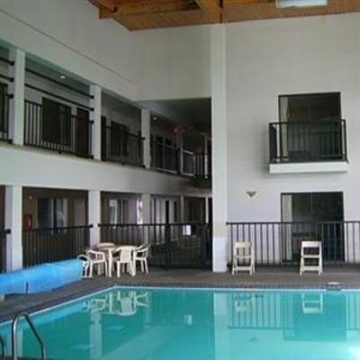фото отеля Village Inn Waupaca