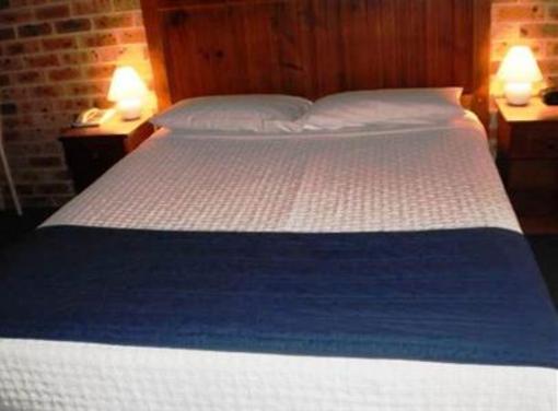фото отеля Lake Haven Motor Inn & Apartments