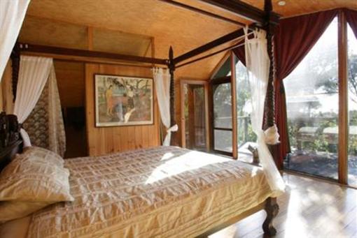 фото отеля Bicheno Hideaway Chalets