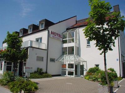 фото отеля Hotel Blutenburg