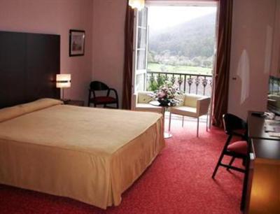 фото отеля Hotel O Val Do Naseiro