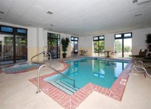 фото отеля Holiday Inn Express Laurel