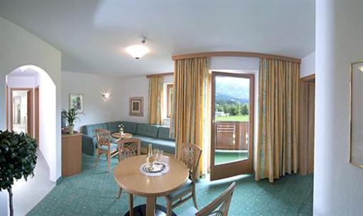 фото отеля Bergland Aparthotel Soll