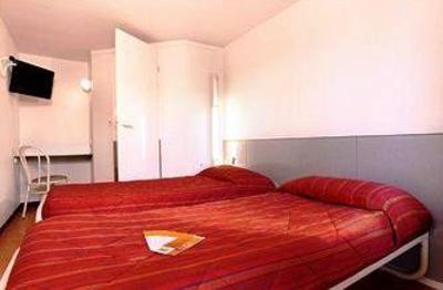фото отеля Premiere Classe Montpellier Ouest