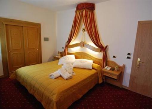 фото отеля Hotel Belvedere Fai della Paganella