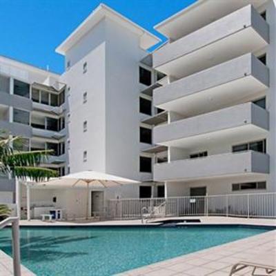 фото отеля Rovera Apartments Maroochydore