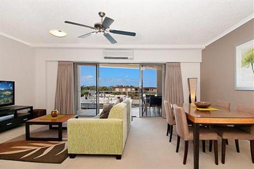 фото отеля Rovera Apartments Maroochydore