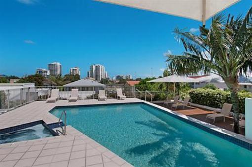 фото отеля Rovera Apartments Maroochydore