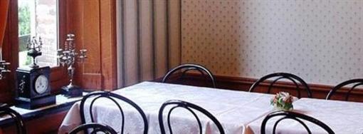 фото отеля Le Clos Du Montvinage Hotel Etreaupont