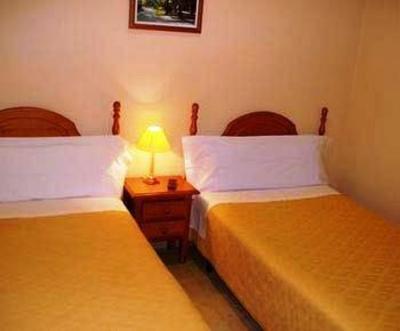 фото отеля Hostal Parajas Madrid