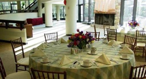 фото отеля Wyndham Princeton Forrestal Hotel and Conference Center