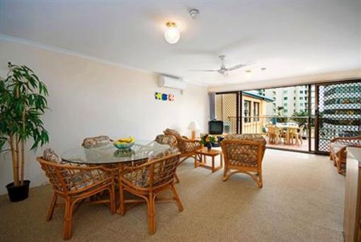 фото отеля Kalua Holiday Apartments Maroochydore