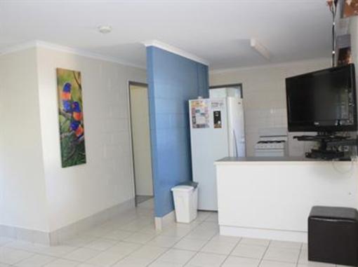 фото отеля Townsville Holiday Apartments